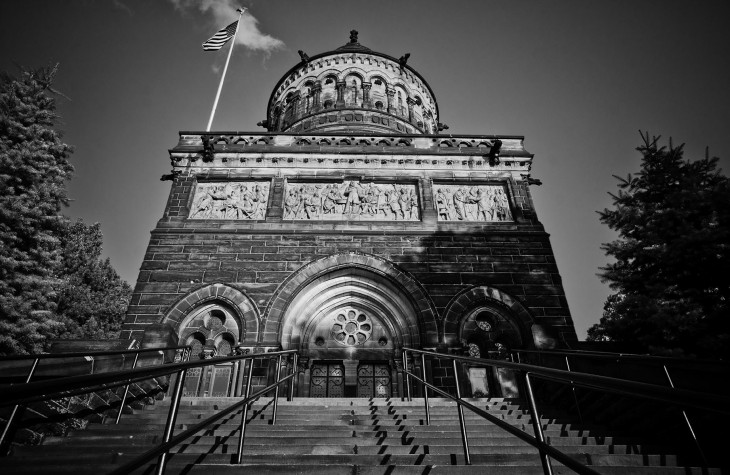 lakeview cemetery